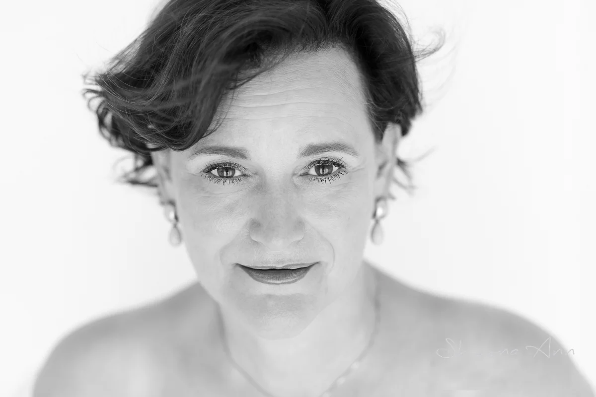 bright-eye-bw-woman-Sheona-Ann-Photography (1 of 1).jpg