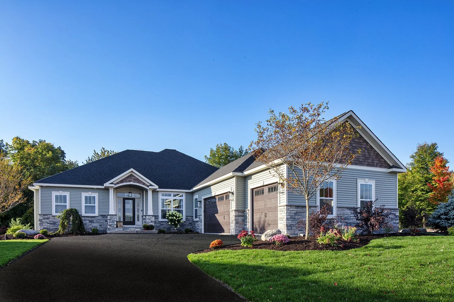 Available Homes Syracuse & Jamesville NY