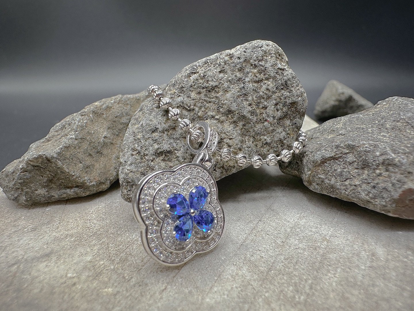 - LINK IN MY BIO - 🥇

Now offering BKB virtual Gift Cards starting at just $25 &mdash; the perfect way to give style without guessing sizes. Great for holidays, birthdays, or just because 🎁

 - LINK IN BIO -