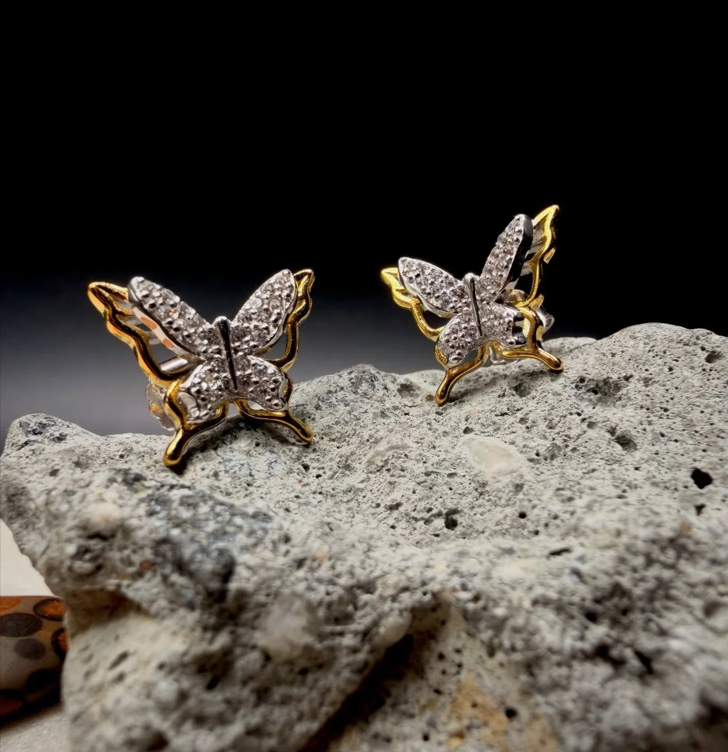 BKB DUALITY BUTTERFLY STUDS.