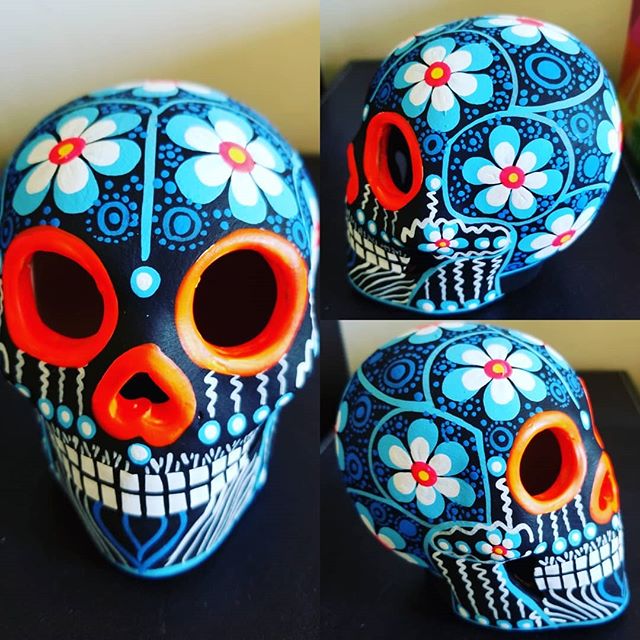 Only major #sunfest purchase this year was this cool skull from @artesano_canada. Now brightening up my office.