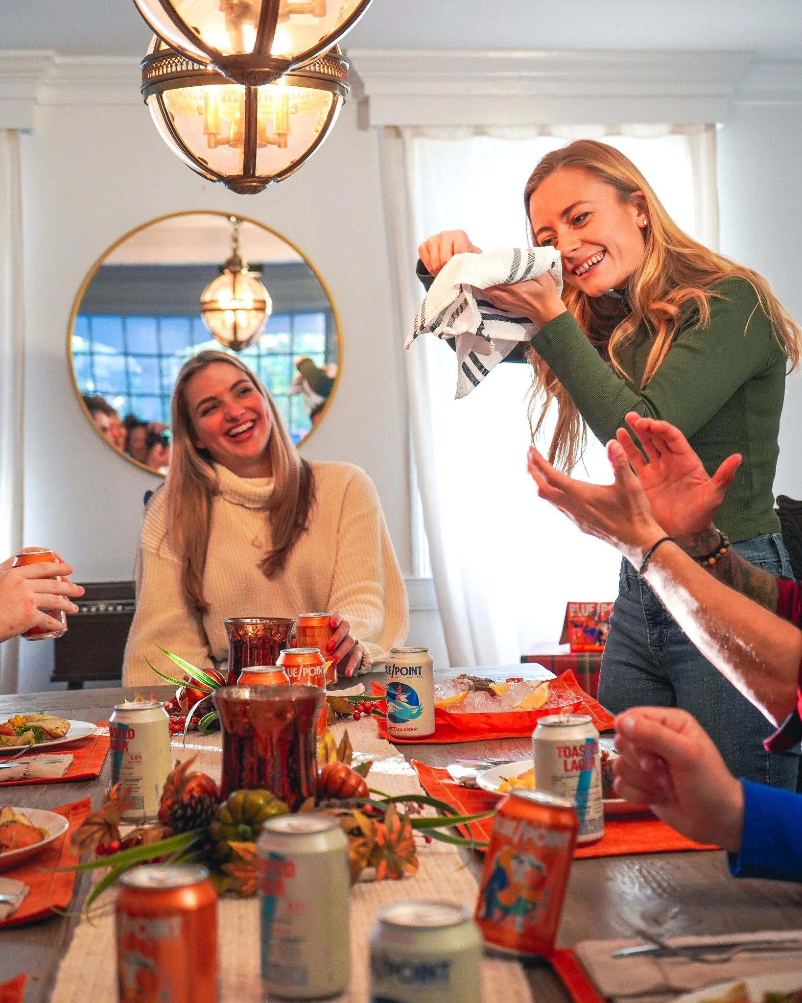 Friendsgiving-1.jpg