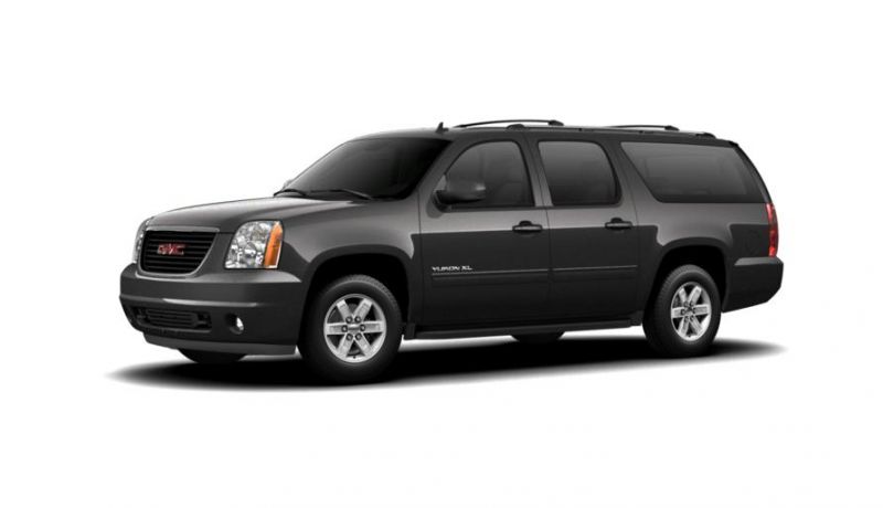 2013_GMC_Yukon__XL_SLE_1500_562594_i0.jpg
