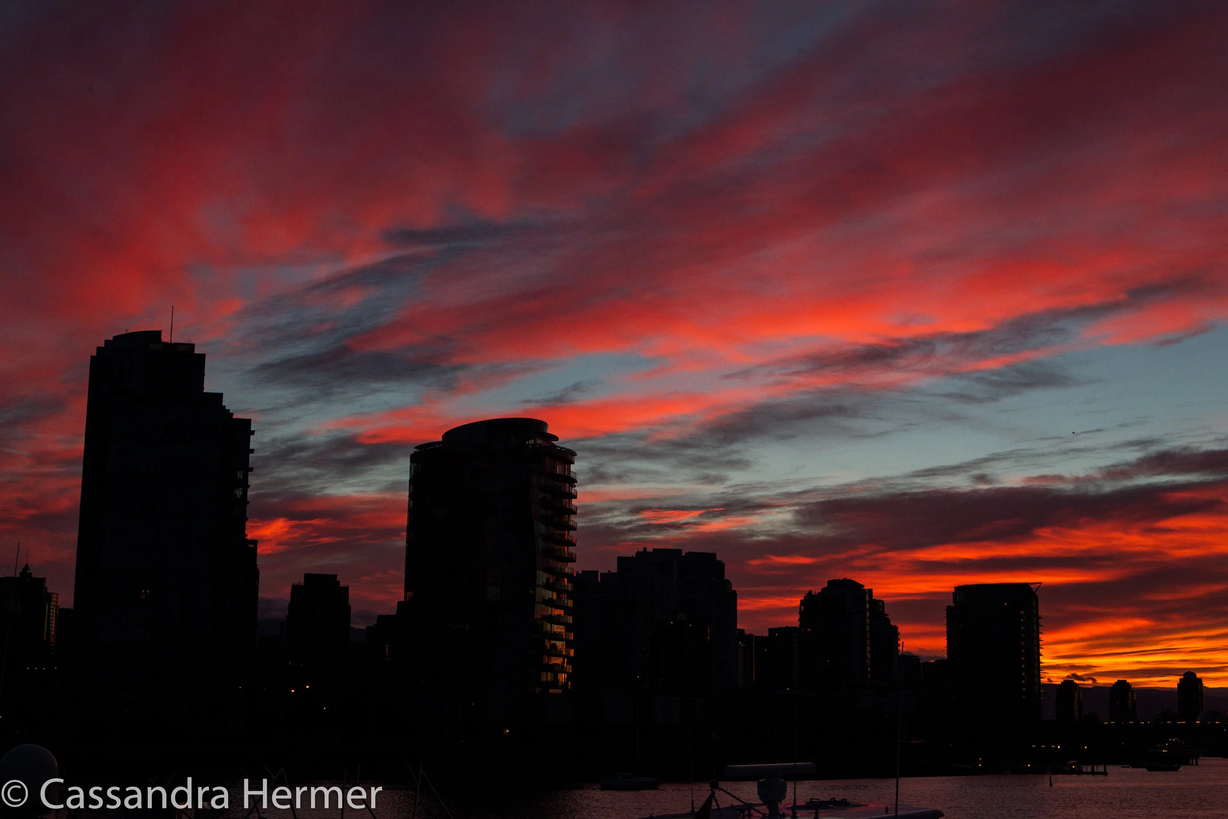  The colors in a sunrise in Vancouver, Canada is stunning 