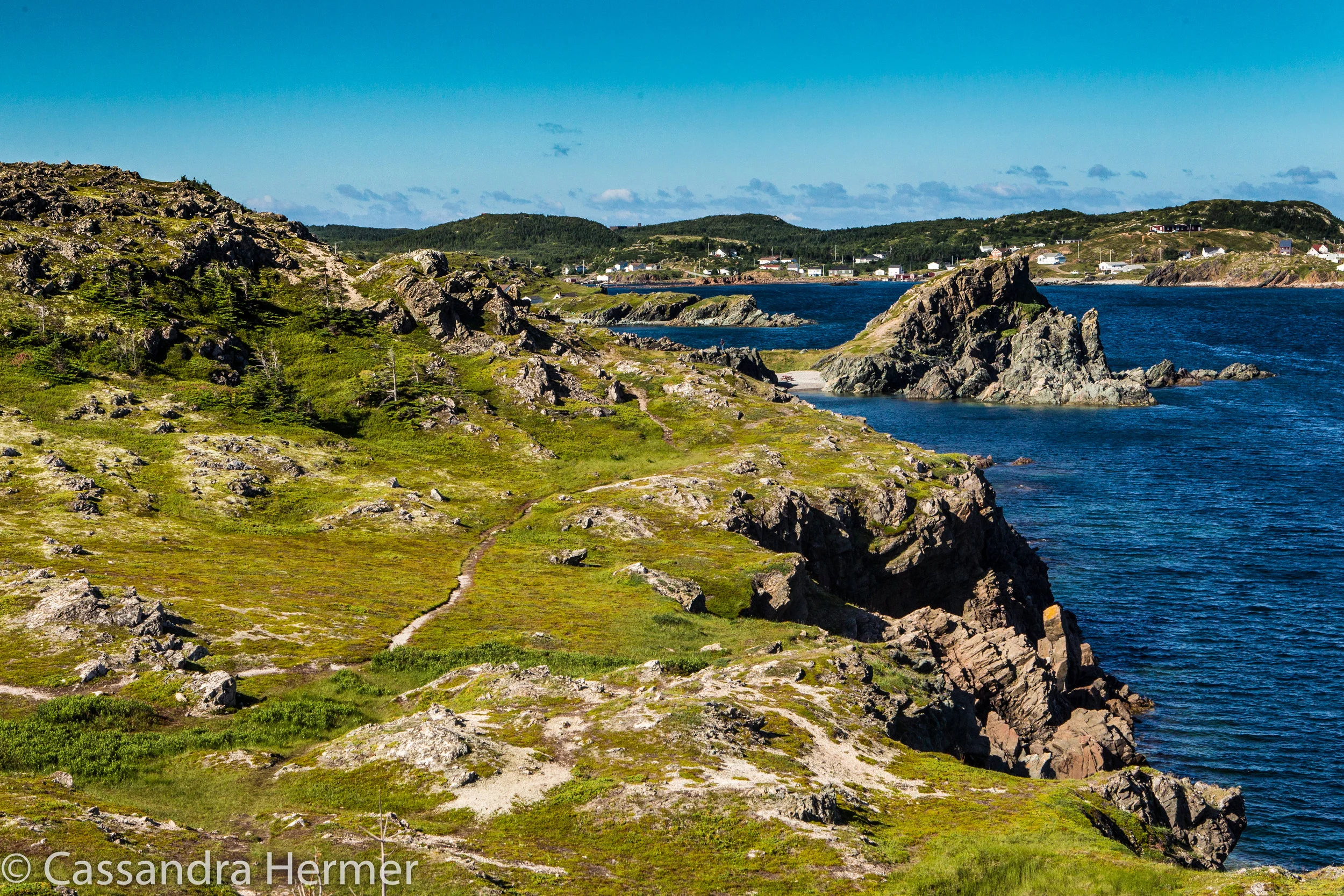  Another hike along the cliffs and the Atlantic Ocean. A nice sunny day. 