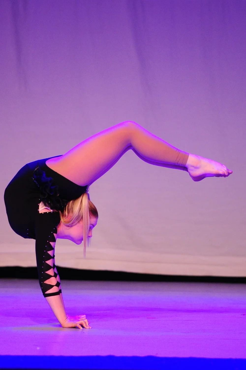 Contortion performer on stage