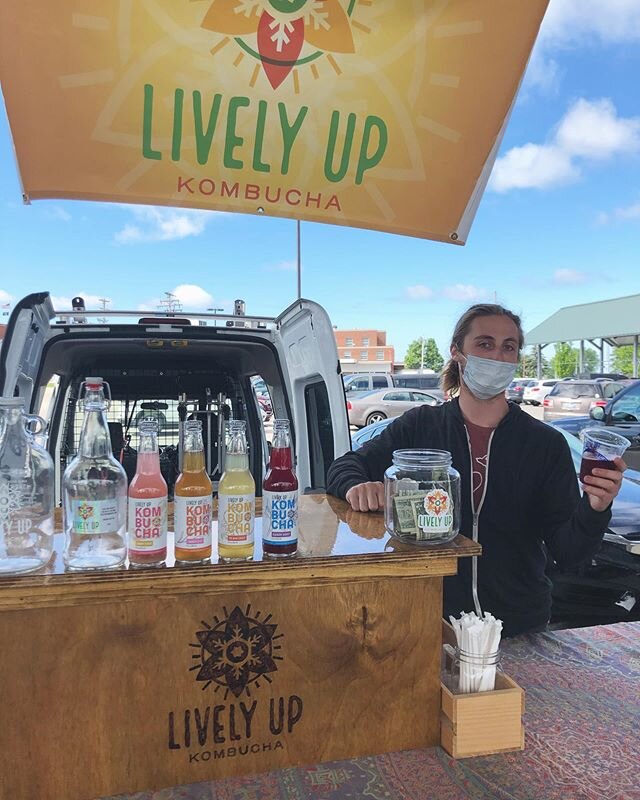 Muskegon Market is here!! I swear we all have smiles under these masks!! 😃 also the homies Peoples Cider is posted next to us, Dry Cider + Dry Booch = fantastic weekends 🤜🤛 @thepeoplesciderco