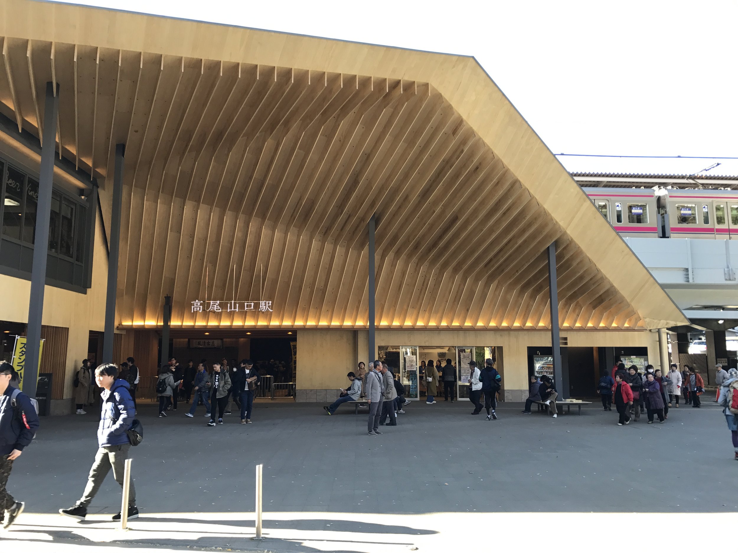 The architecture of this train station <3