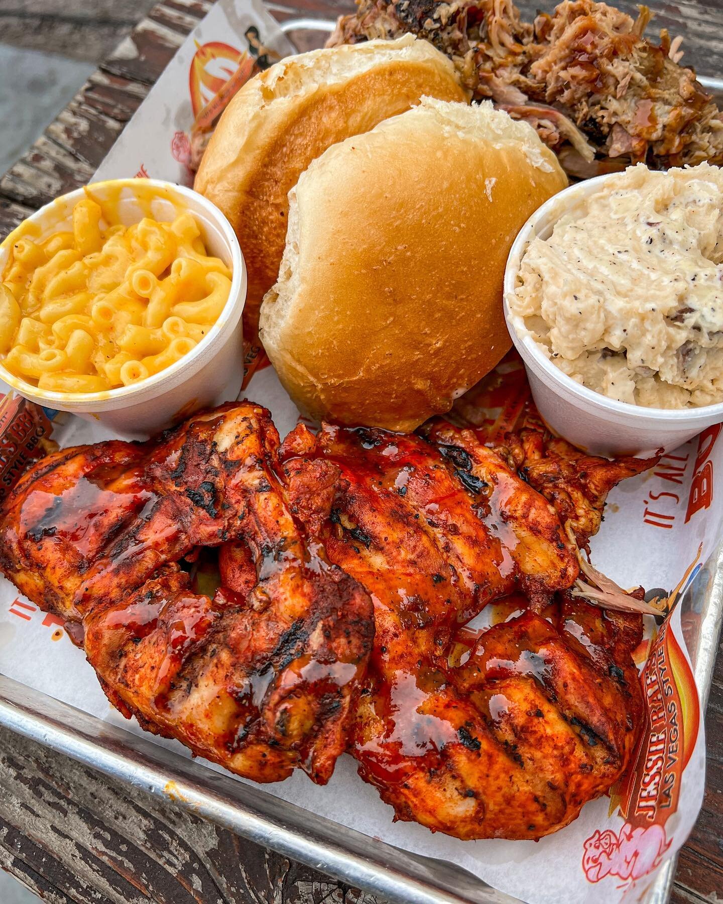 You need to add some meat to your week! 😎🔥 We have all the meat you need in HENDERSON and LAS VEGAS! 

📸 HIGH ROLLER COMBO
Smoked Chicken and Pulled Pork with BBQ Mash Potatoes and Jessie&rsquo;s Mac &amp; Cheese 

📍 🔥Jessie Rae's BBQ🔥
‼️TWO LO