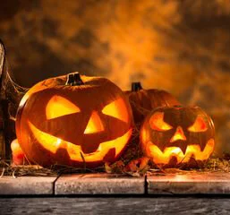 Burlesque With Paris's Top 3 Spooktacular Songs For Halloween 2020...