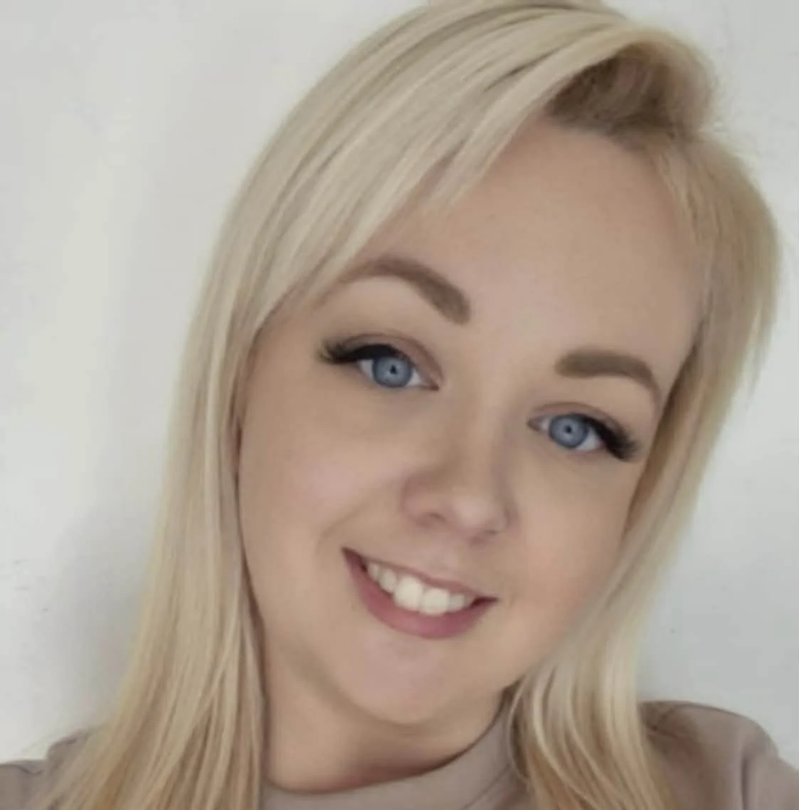 Student Views Coco Nova of Drax Diamonds