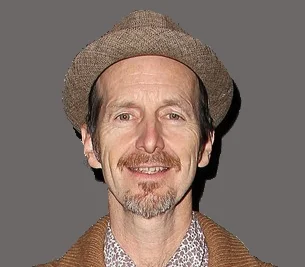 headshot 2017 cropped.jpg