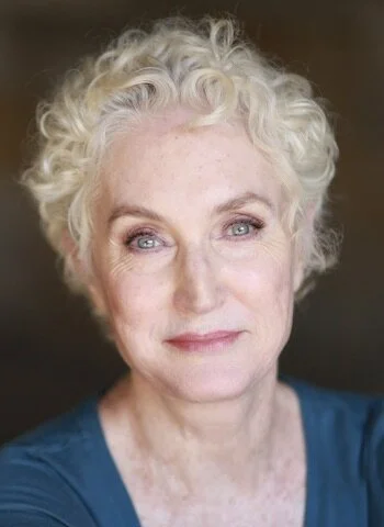 Caitlin O'Connell — Playing on Air