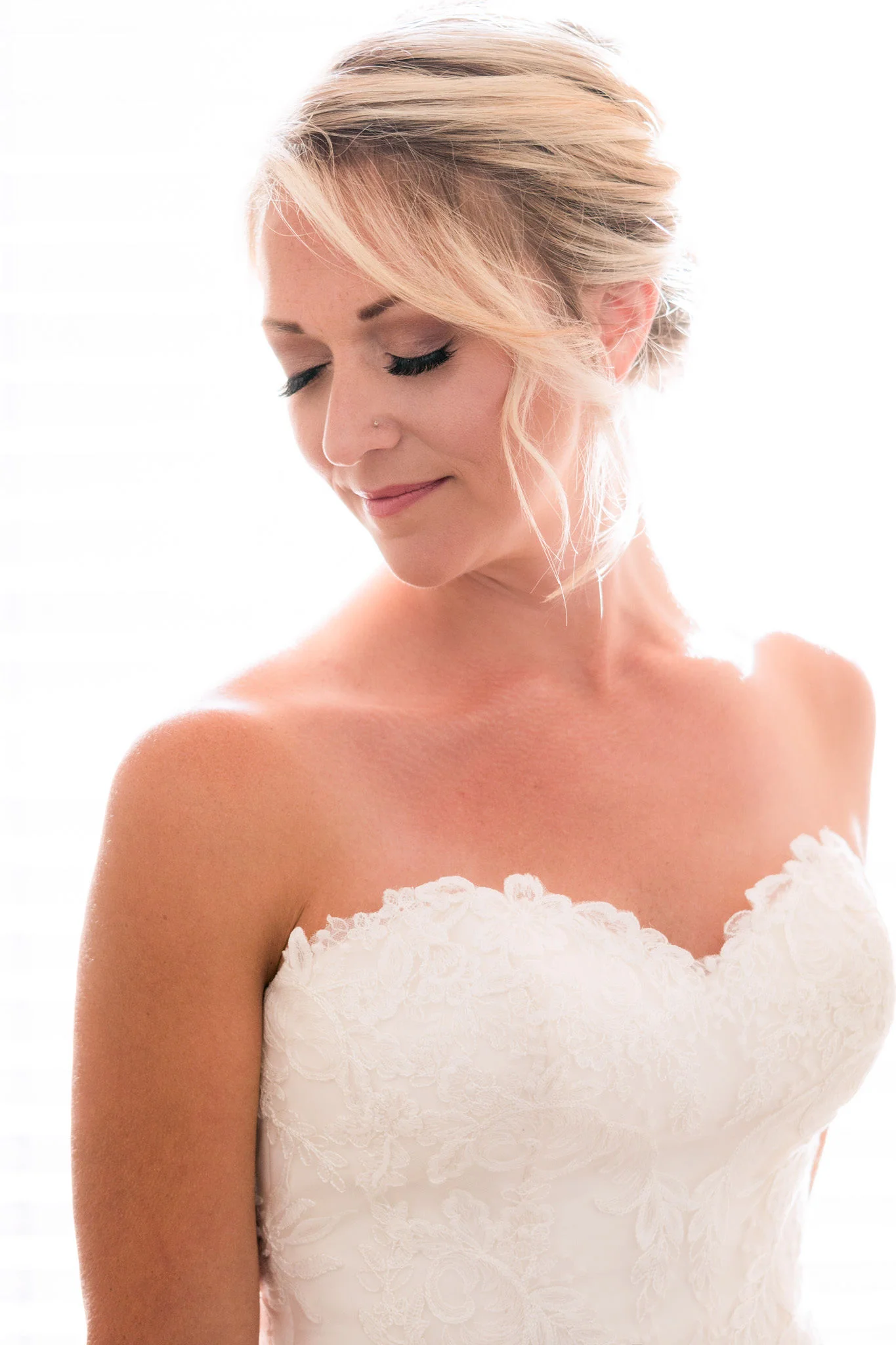 Amber's Bridal Portrait Session | Chicago Wedding Photographer-09.jpg