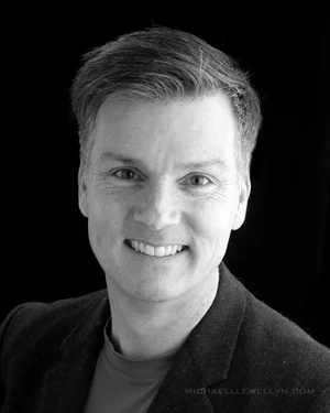 Michael Llewellyn.jpg