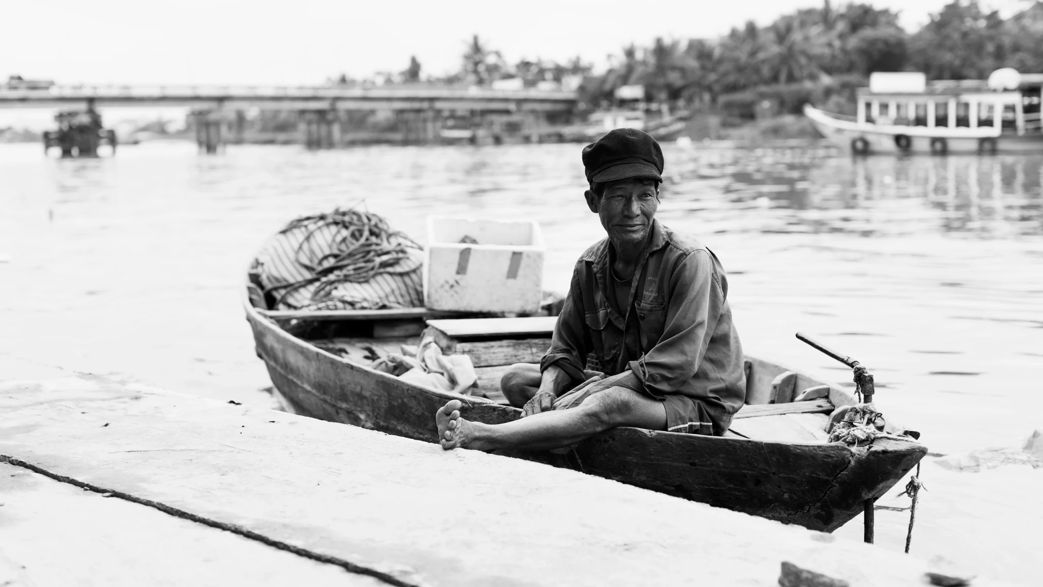 BW_BOAT_WEB.jpg