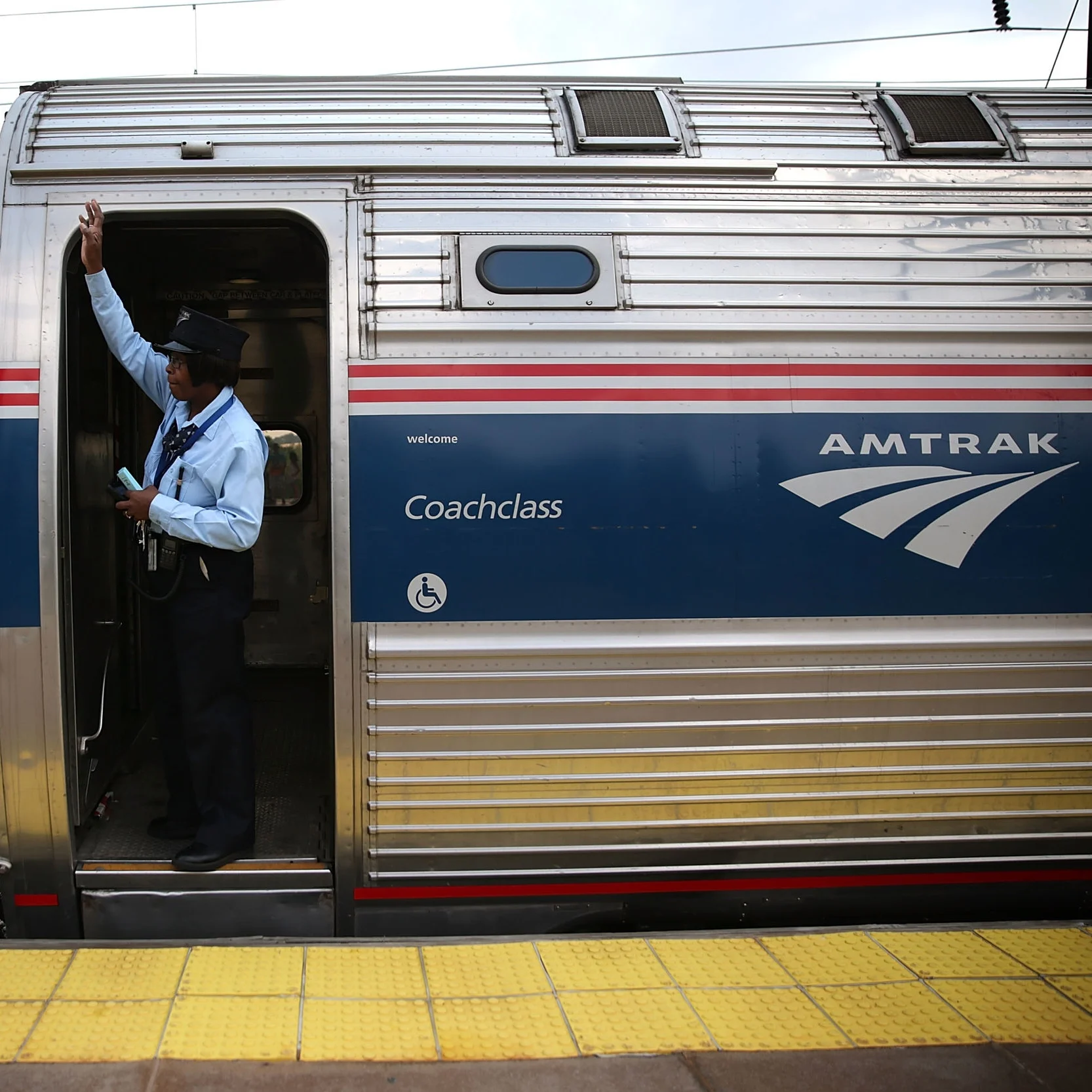 amtrak.jpg