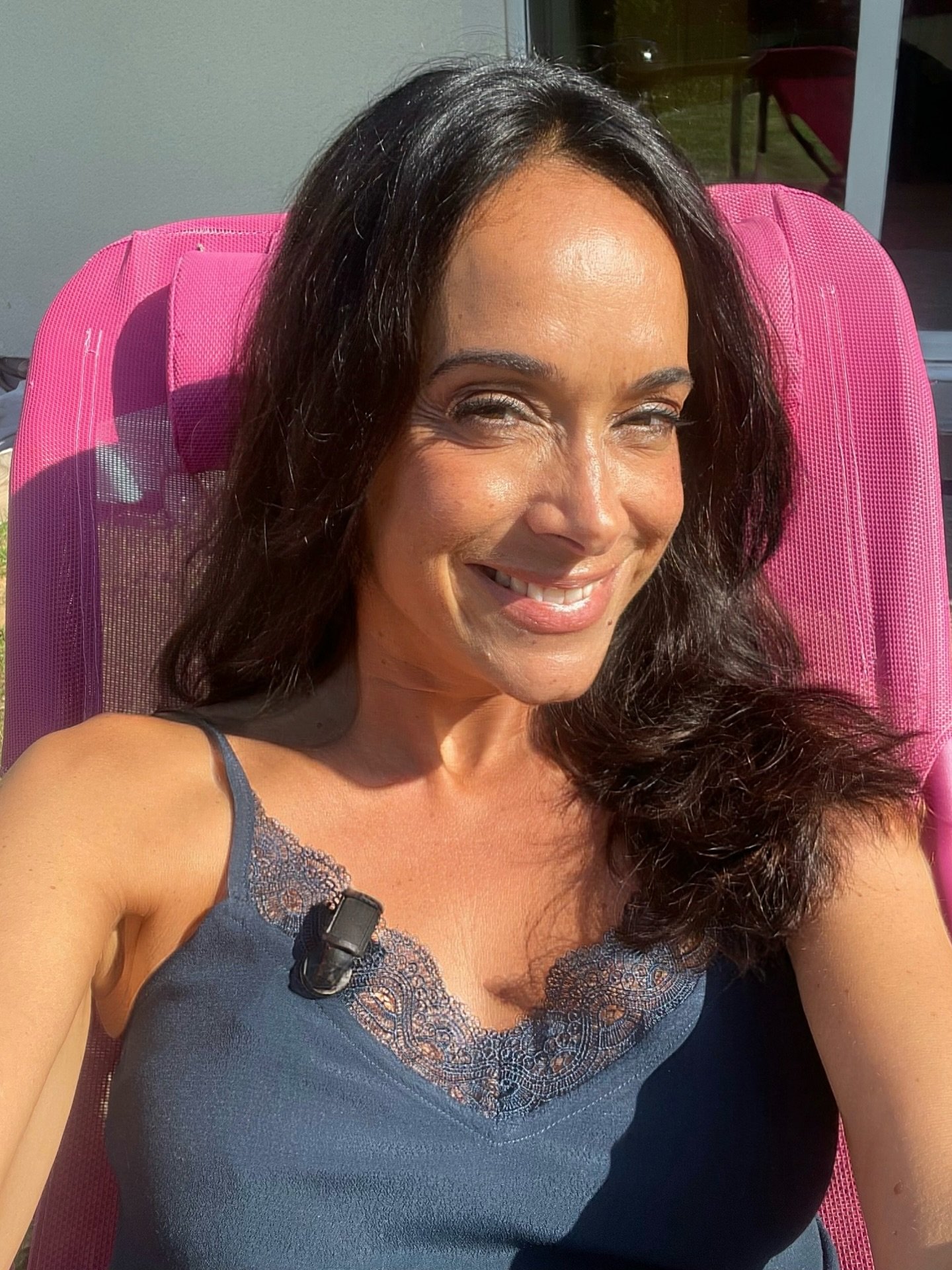🎥 &Eacute;mission en live pour f&ecirc;ter les 70 ans d&rsquo; #Alpine !8 heures de direct pour c&eacute;l&eacute;brer Alpine ! Merci aux associations aux b&eacute;n&eacute;voles, aux &eacute;quipes techniques !! 🚘  Tenue : @hedes_creations 😍