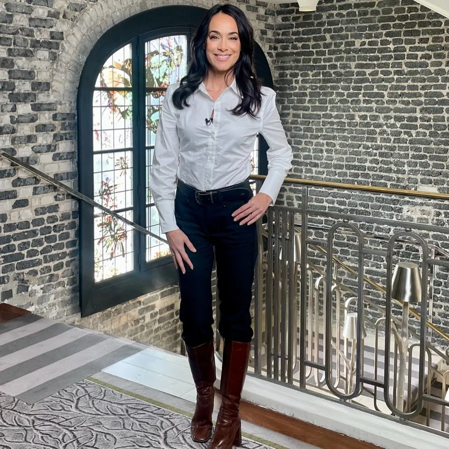 🎥&Ccedil;a tourne !
Tenue @freemantporter 🤩  bottes @jonak MUA @coline_hamel #style #womeninbusiness #womensupportingwomen #journalism