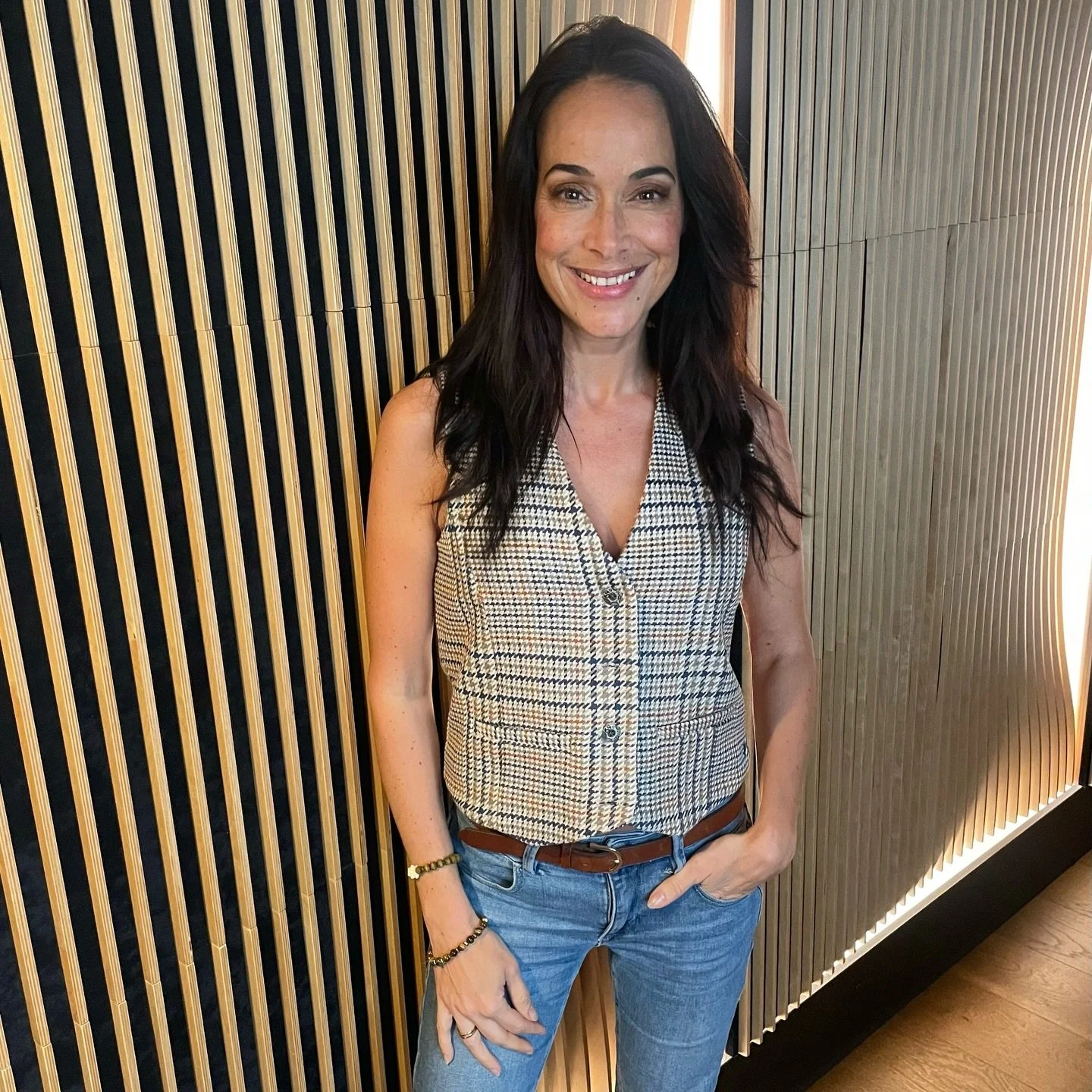 Bonne semaine les amis 🥰😉 Tenue 🤩 @freemantporter 📸 1 ou 2 !? freemanandyou #womenempowerment #womeninbusiness #womensfashion #womeninspiringwomen