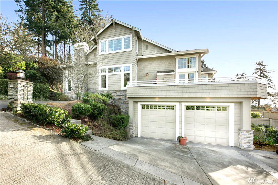 Mercer Island, WA | $2,300,000