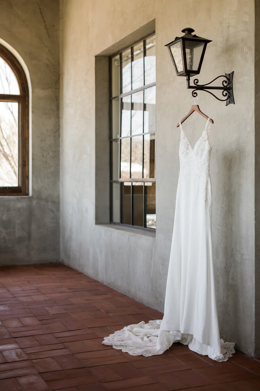 Taylor Dawn Design Wedding Planner Luxury Event Designer Wedding Planning Atlanta Georgia Southeast Celebration Design Summerour Studio April Spring Green Tie Studio RusticWhite_007.jpg