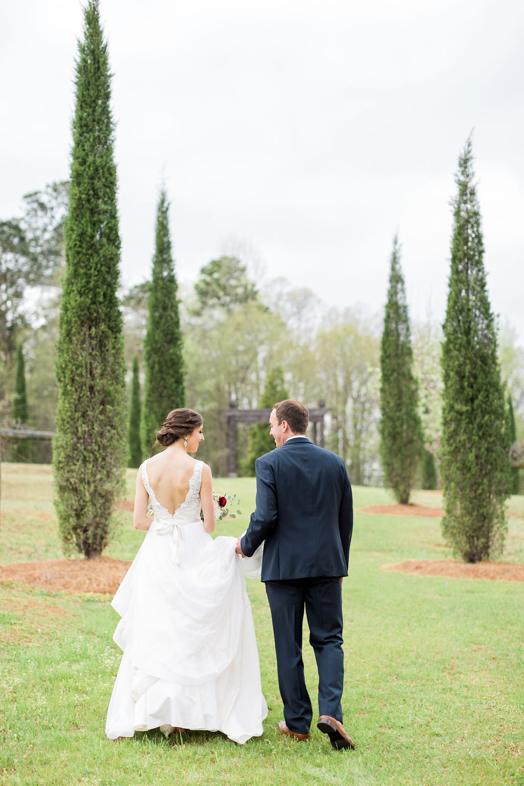 Lucy&ColtonWedding_RusticWhite_278.jpg