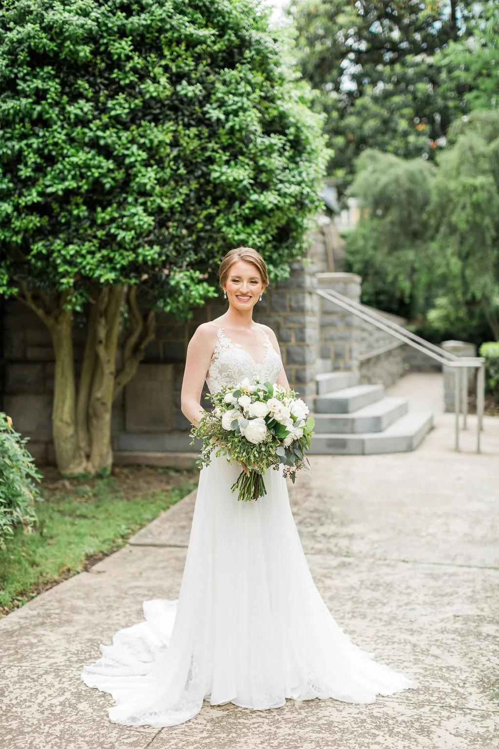 Hayley&JeffWedding_RusticWhite_063.jpg