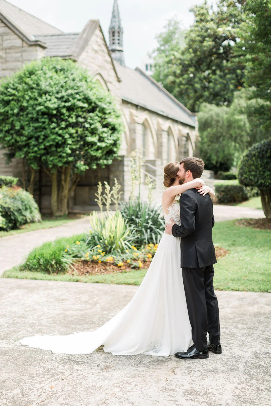 Hayley&JeffWedding_RusticWhite_096.jpg
