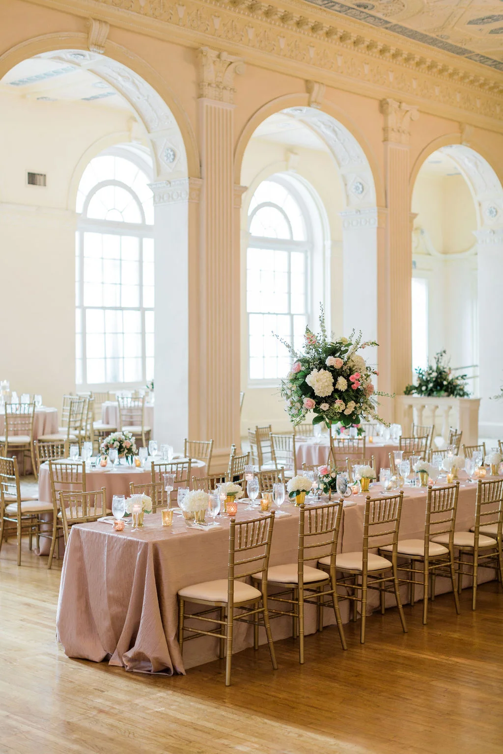 Hayley&JeffWedding_RusticWhite_332.jpg