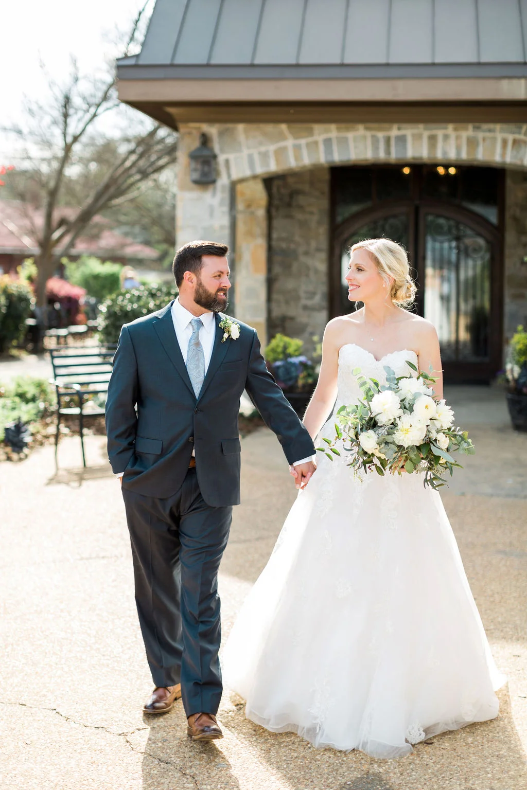 Lauren&BlakeWedding_RusticWhite0278.jpg