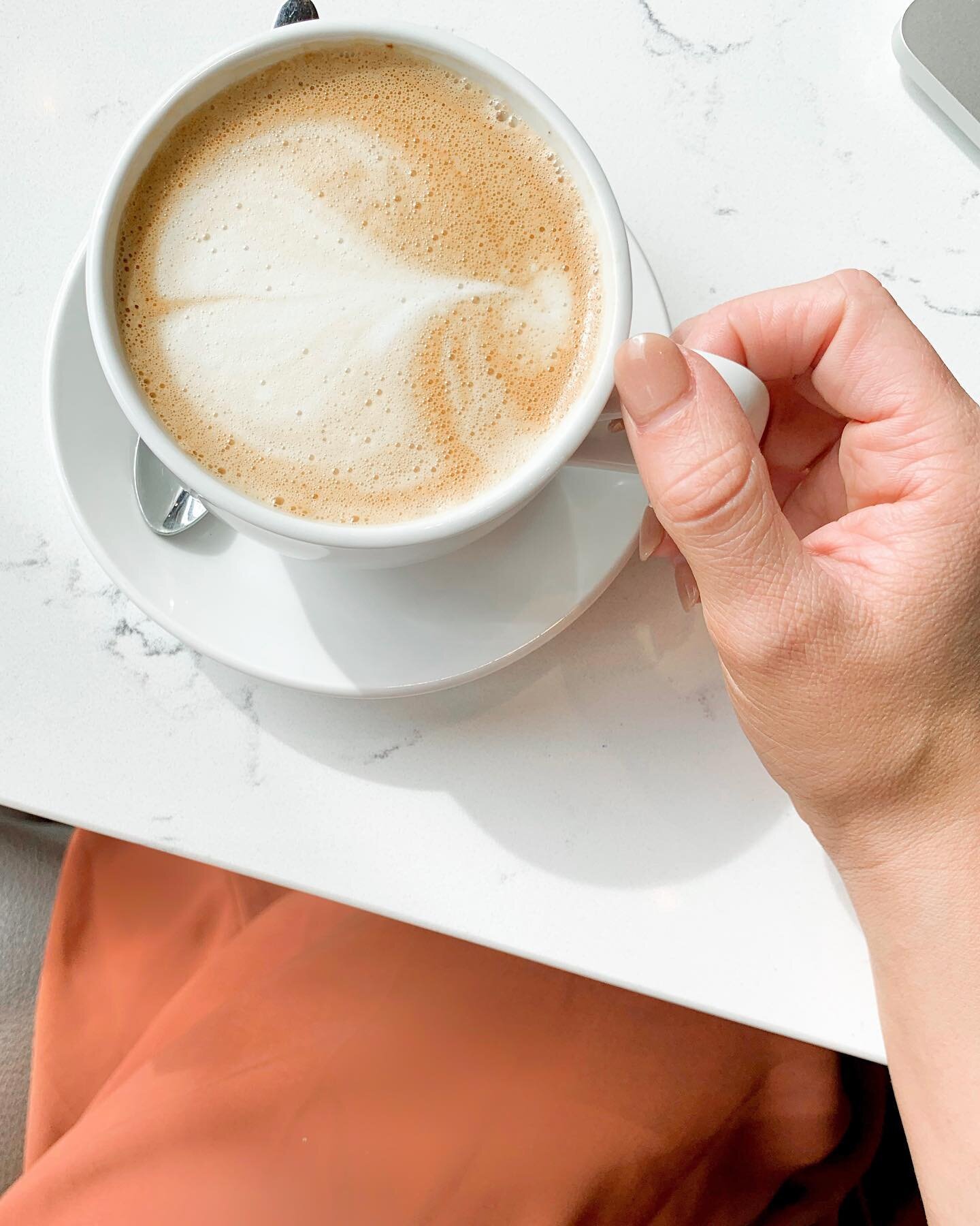 apparently today is coffee day + I am MORE than happy celebrating this one, anyone with me?! ☕️ this cup makes me so excited for fall in ATH + all the ginkgo leaves + bringing on alllll the fall colors 🍂