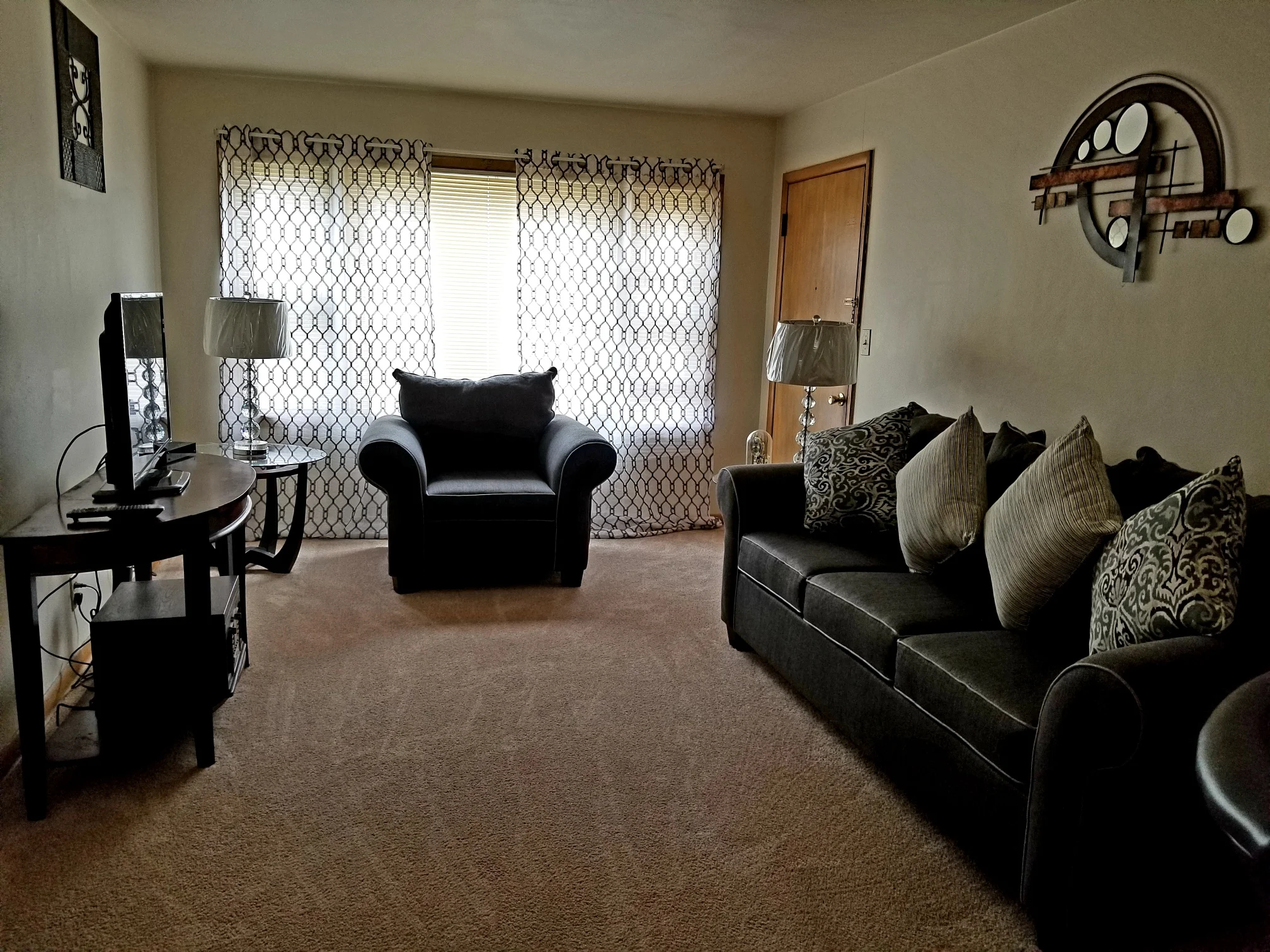 5201-2 living room.jpg