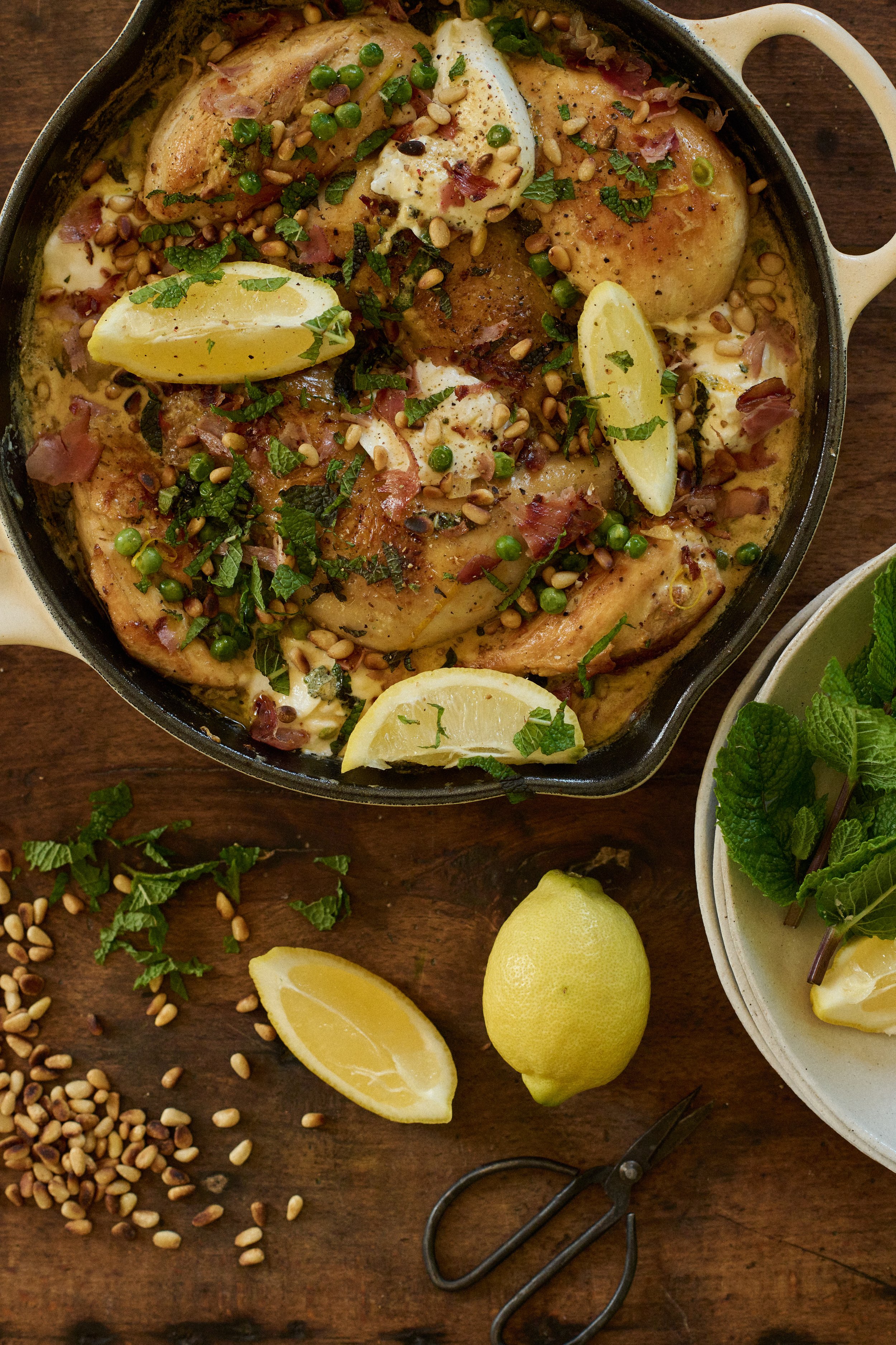 Poulet Printanier aux Petits Pois &amp; Sauce Crémeuse au Citron 