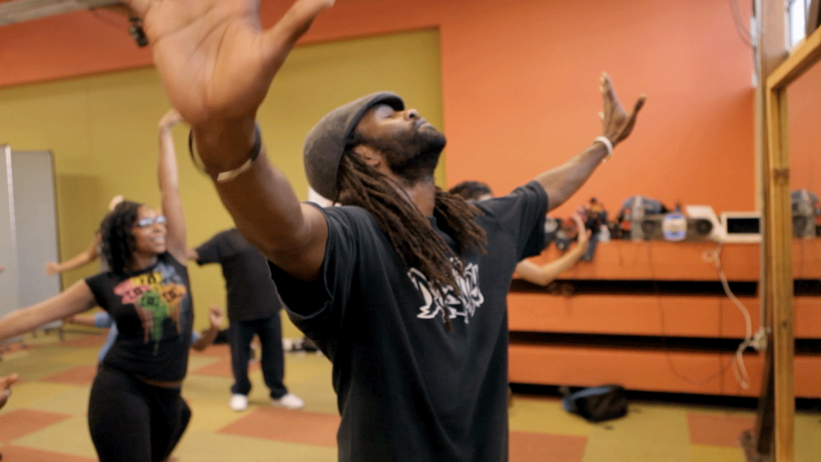 Rashidi-dance-studio2-MOD.png