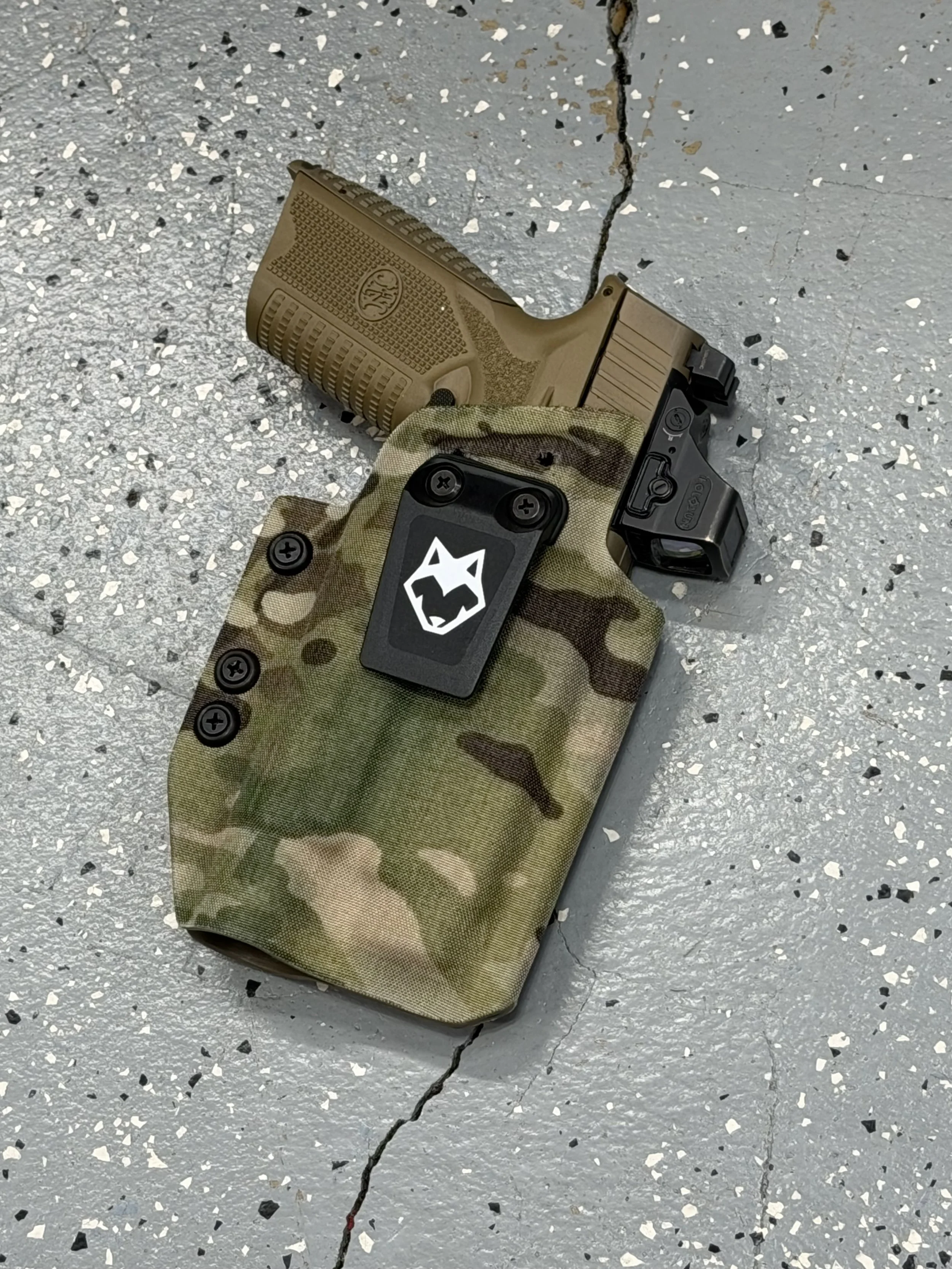 the Illuminated Kito - Light bearing IWB