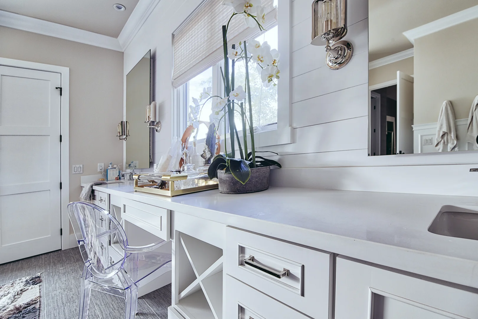 Bungalow Furniture & Accessories - Scottsdale, AZ - Master Bathroom