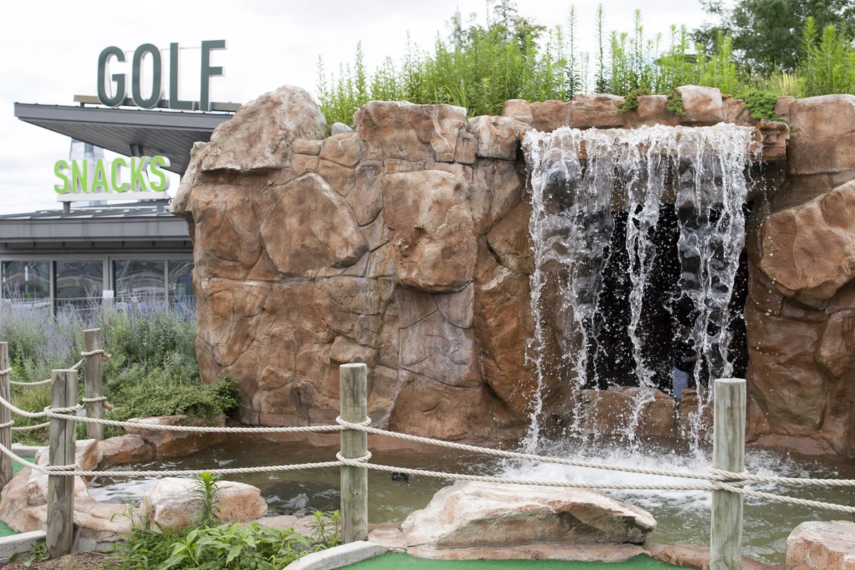 Mini Golf at Pier 25