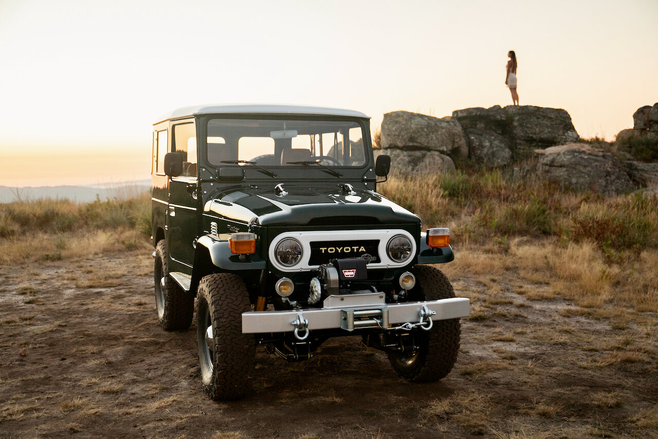 1977 Toyota Land Cruiser FJ40 5-speed