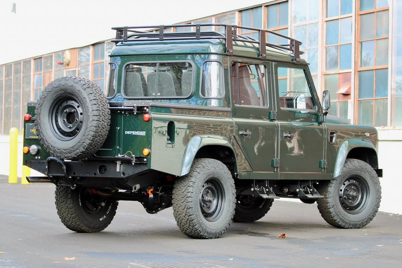 LegacyOverland_D110_crewcab_LS (Project Onyx)_67.jpeg