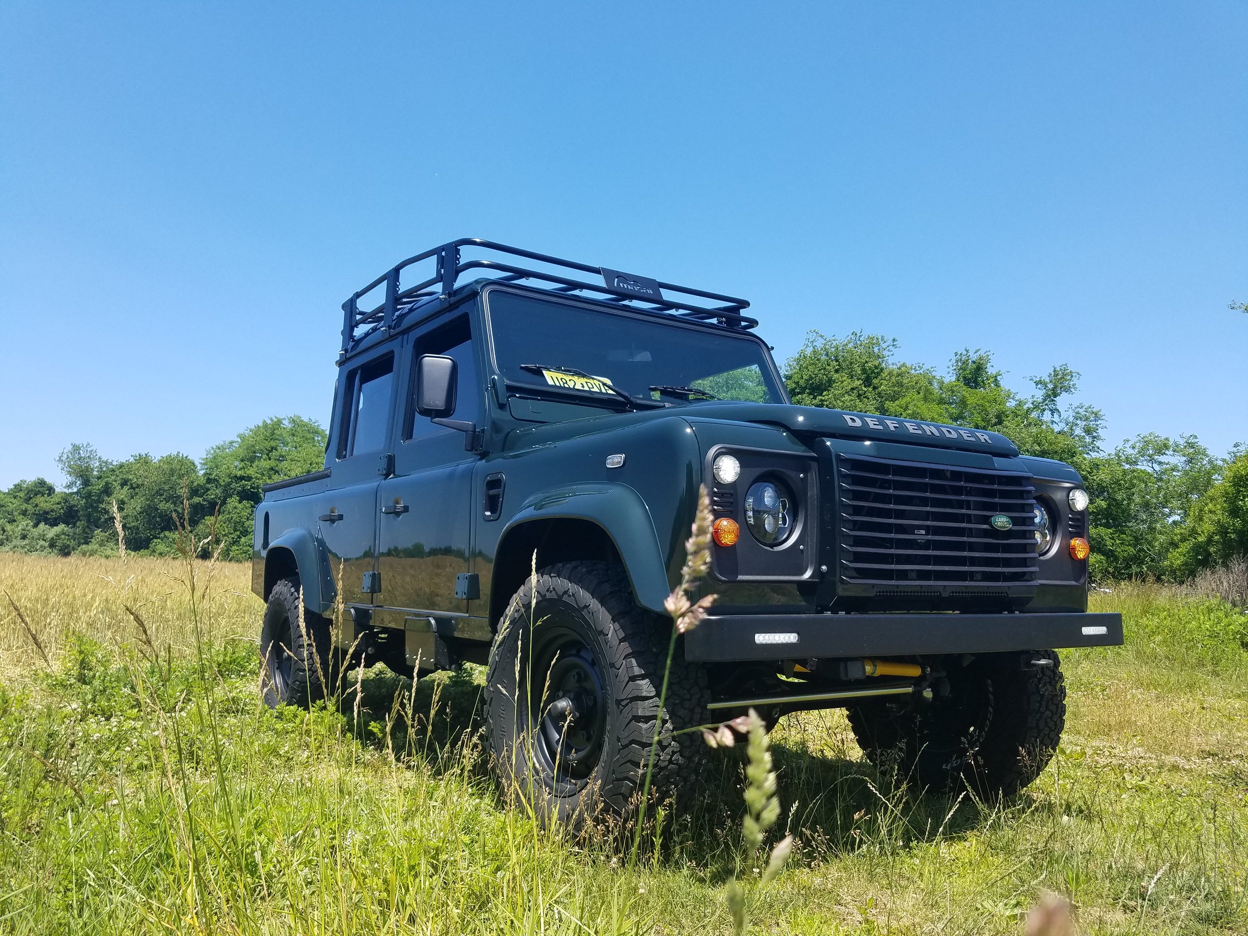 Land Rover Defender 110 Crew Cab LS3