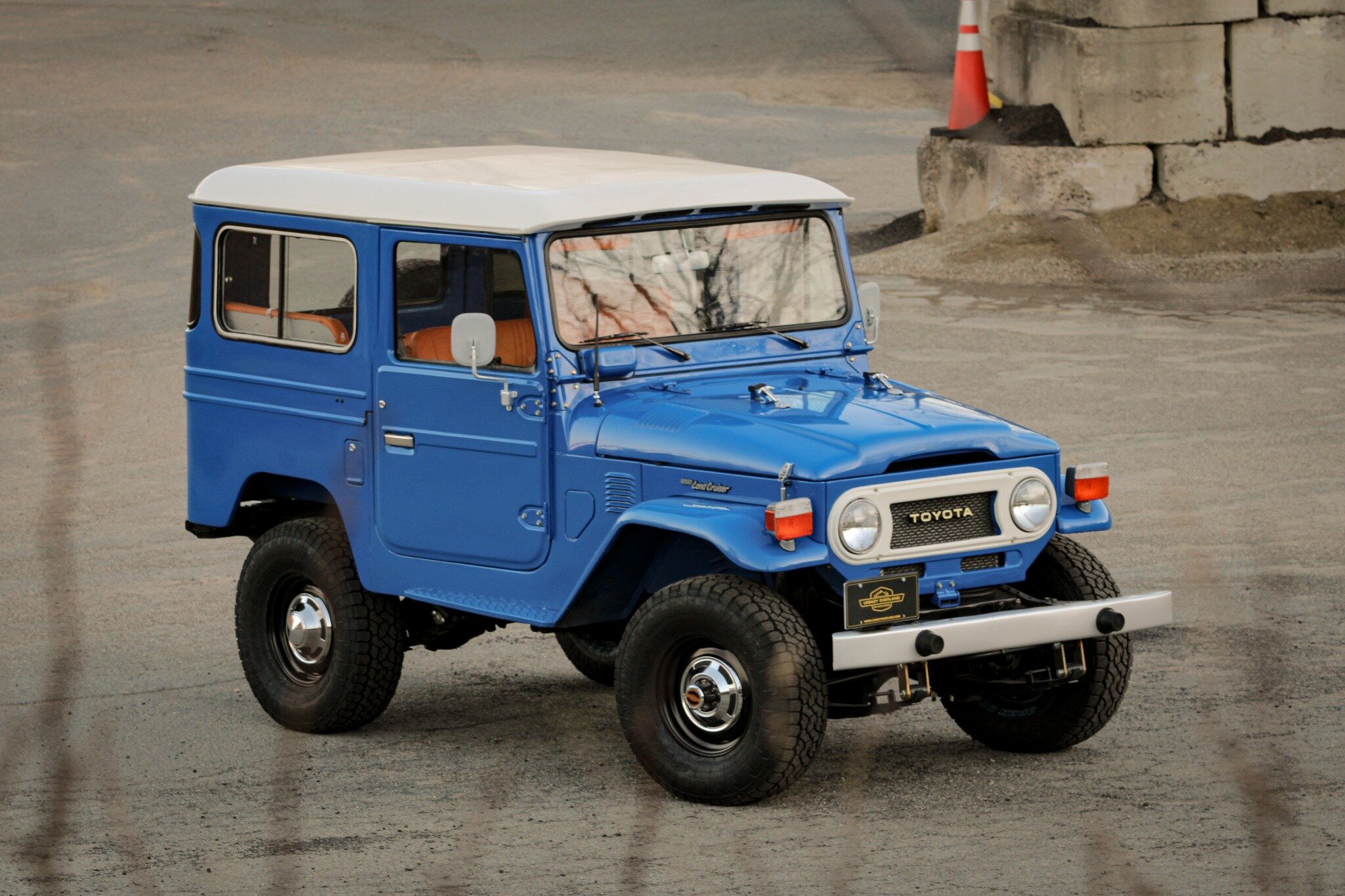 Our restored Toyota Land Cruiser FJ40 sits idly by, eager for the next adventure. Where will the road take you next? 

#toyota #landcruiser #TLC #fj40 #truck #bespoke #custom #restoration #handcrafted #custommade #classiccar #urban #classic