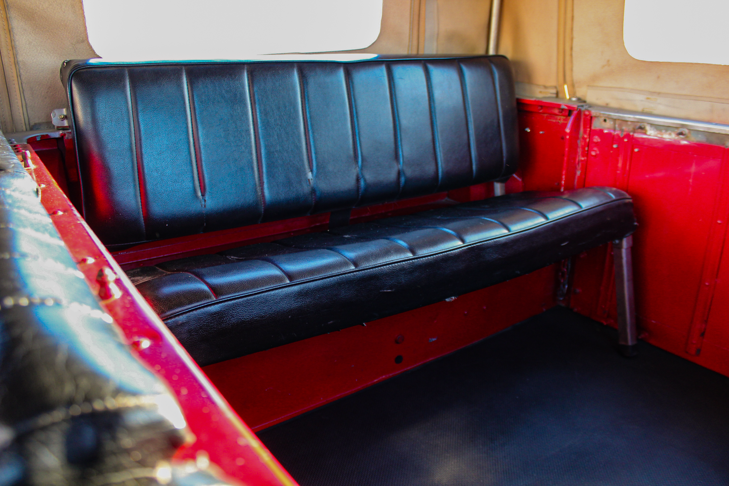 Mastering the balance between patina and modern upgrades in Land Rover ...