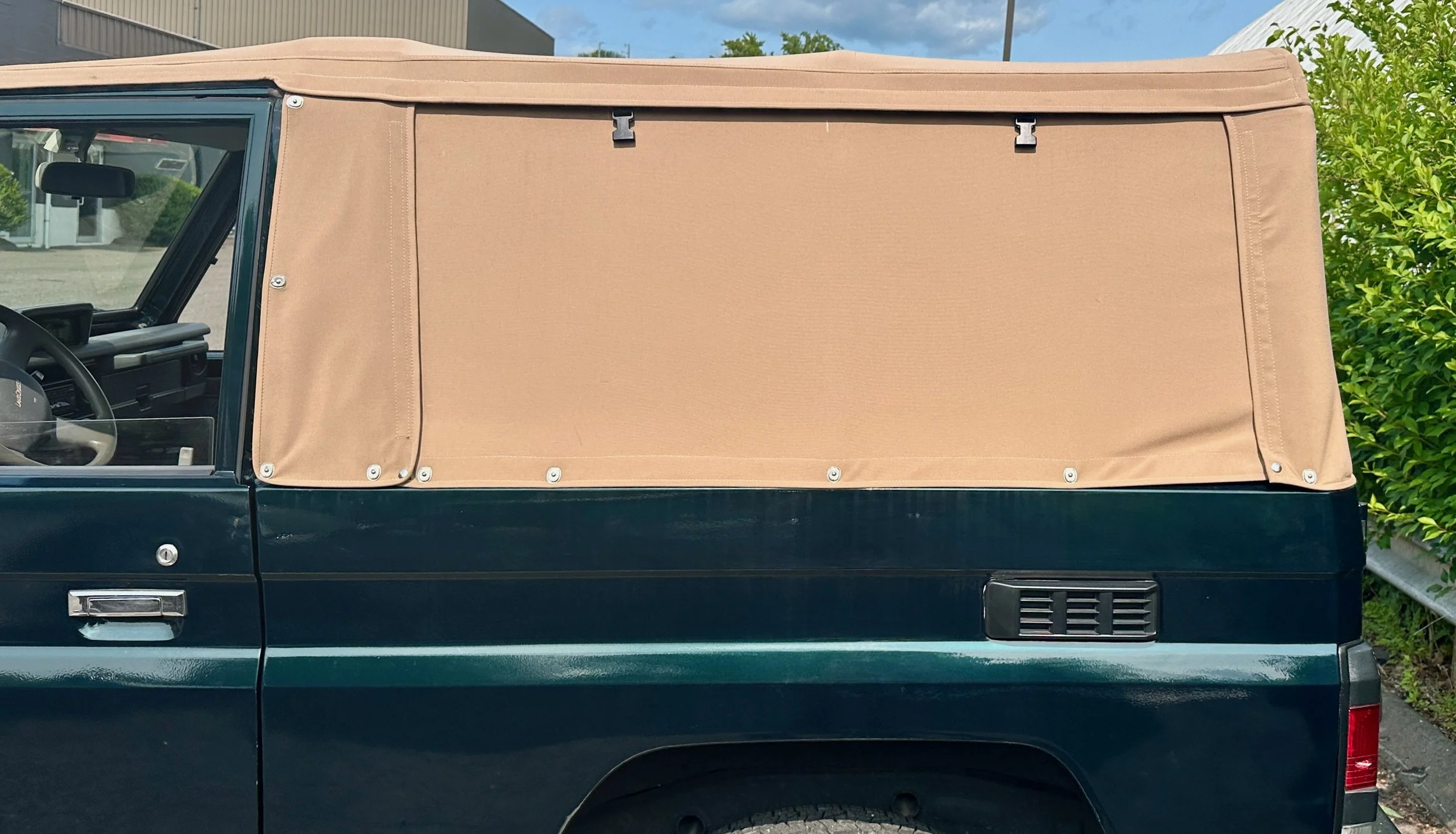 1996 Toyota Land Cruiser HZJ73 – Open Air, Unleashed
