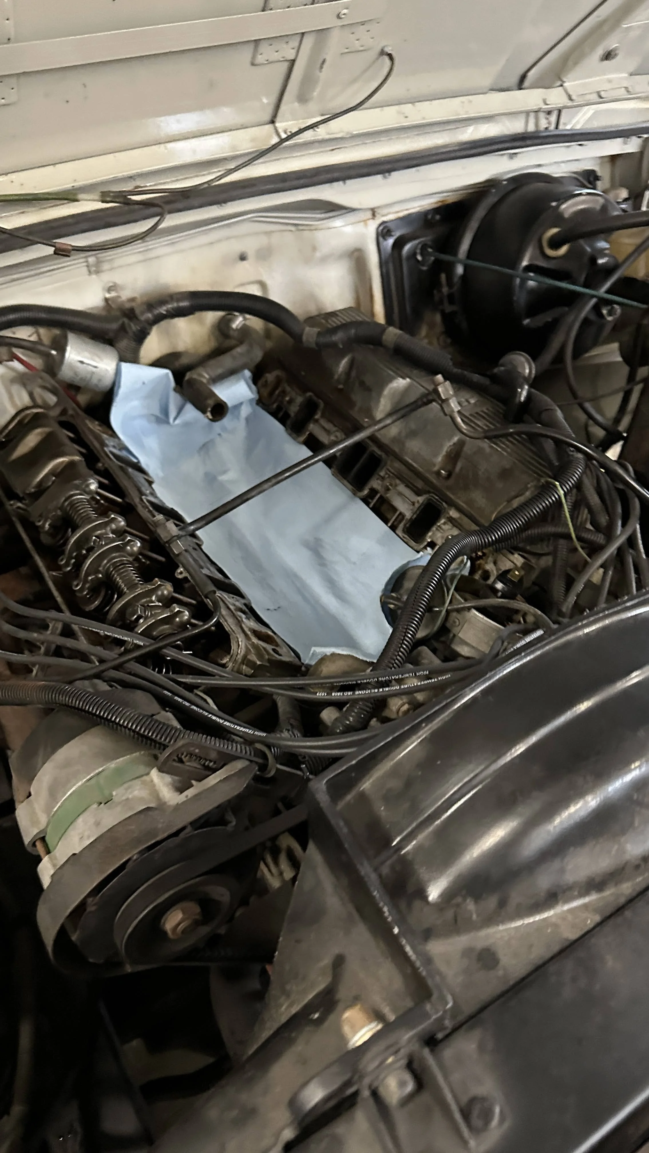 LegacyOverland_1975_RangeRoverClassic_Dusty_Build_11.JPG