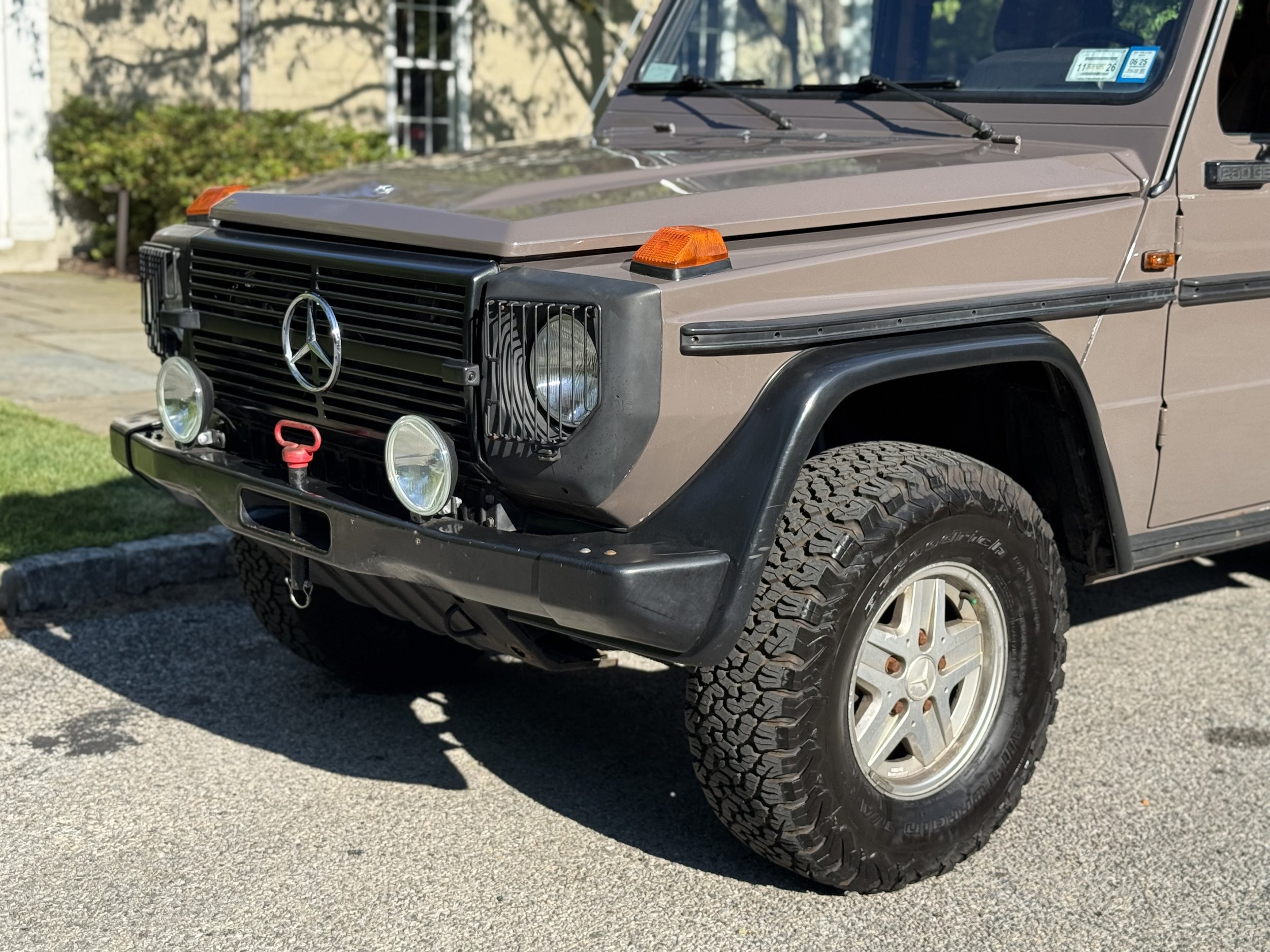 LegacyOverland_1986_Mercedes280GE_20.jpeg