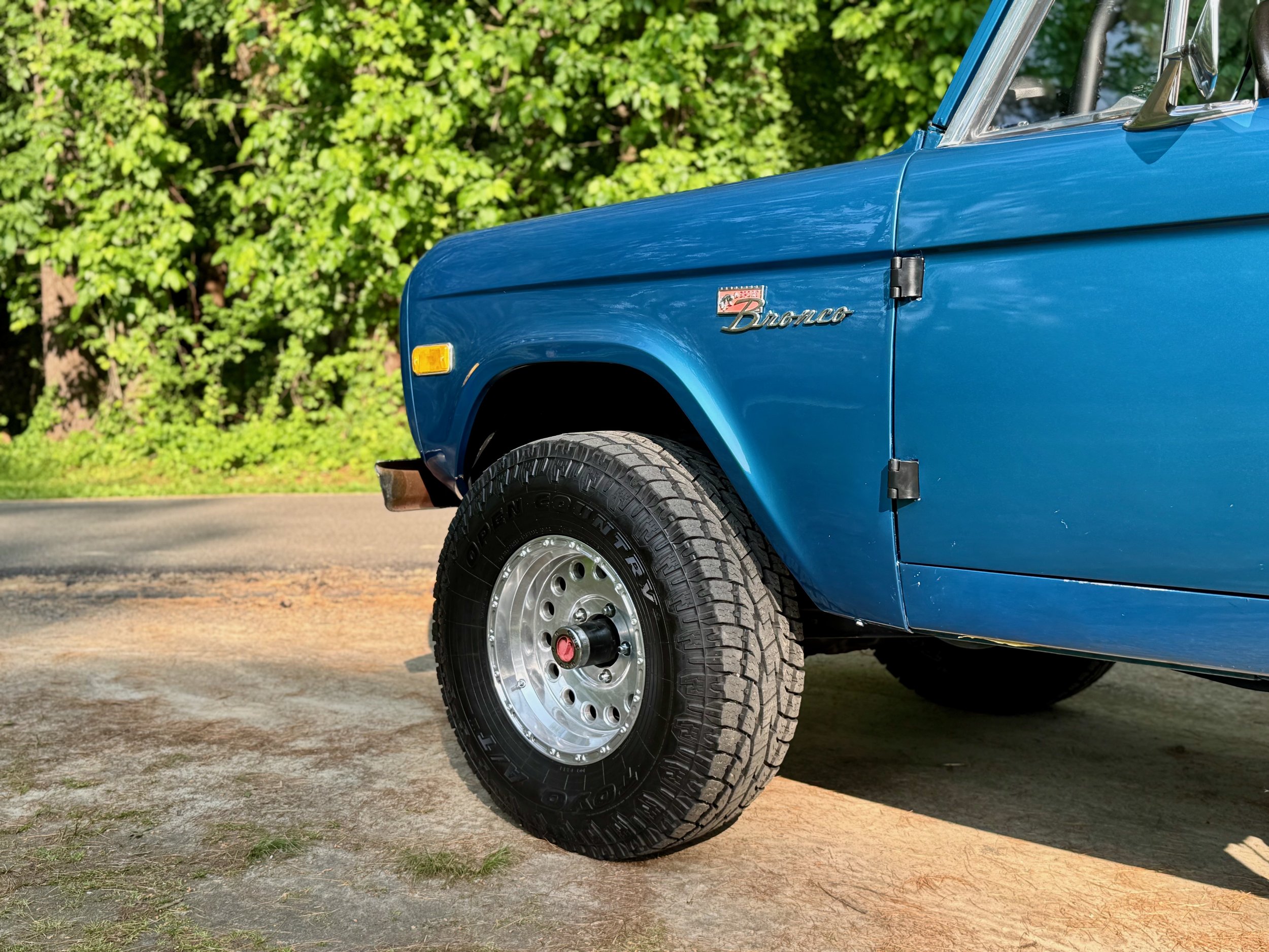 LegacyOverland_1977FordBronco_29.jpeg