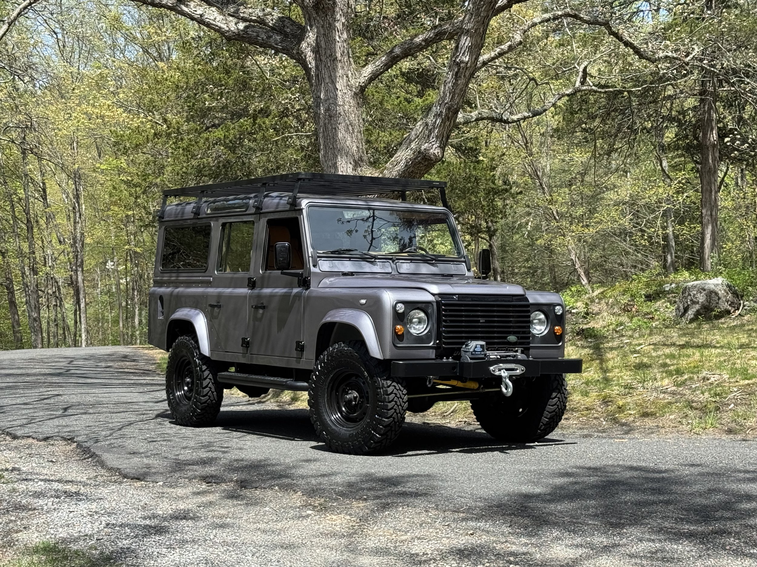 LegacyOverland_1986_LandRoverDefender110Cumins_Latorre_22.jpeg