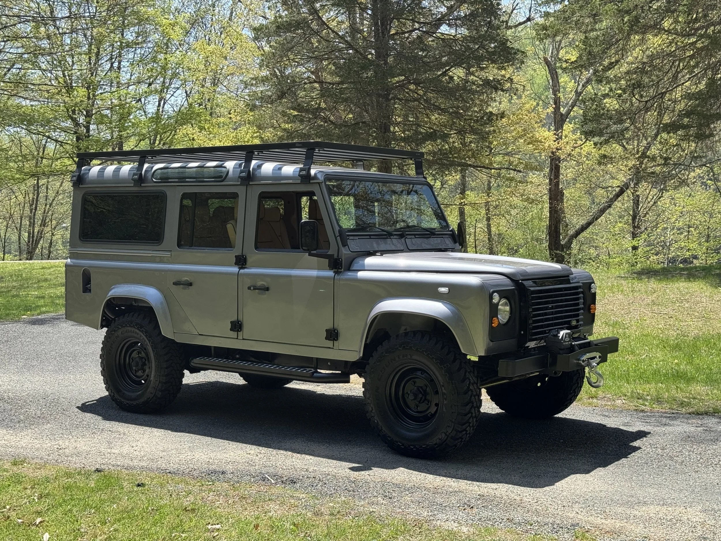 LegacyOverland_1986_LandRoverDefender110Cumins_Latorre_50.jpeg