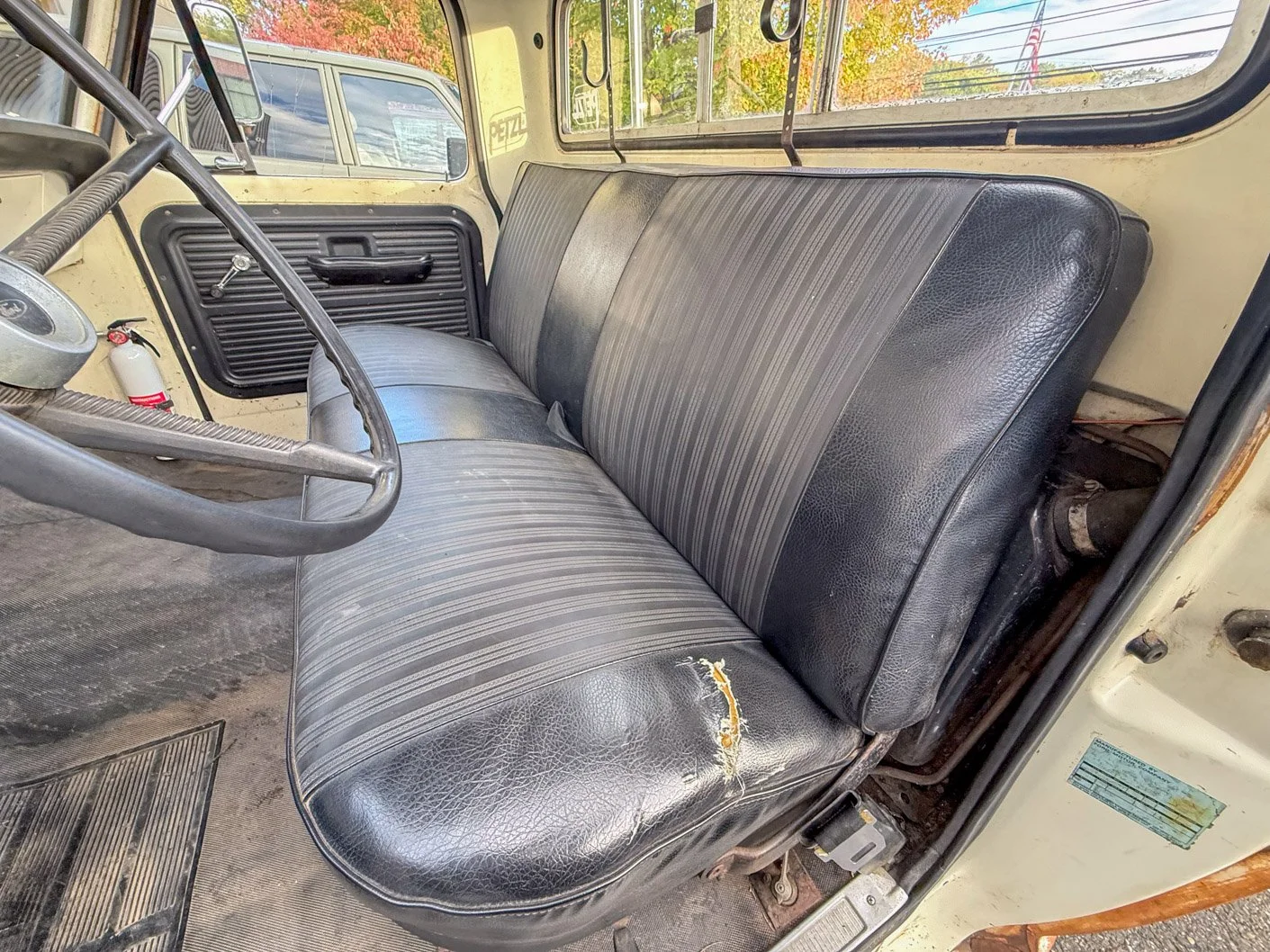 LO-Canyon-Ford F250-27.jpg